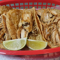 Pollo Asado Taco